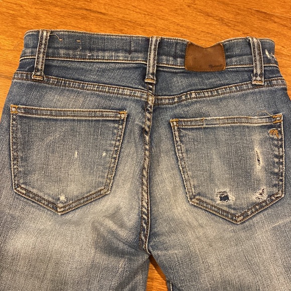 MADEWELL Skinny Skinny Ripped Jeans in Edmonton Wash - Picture 6 of 9